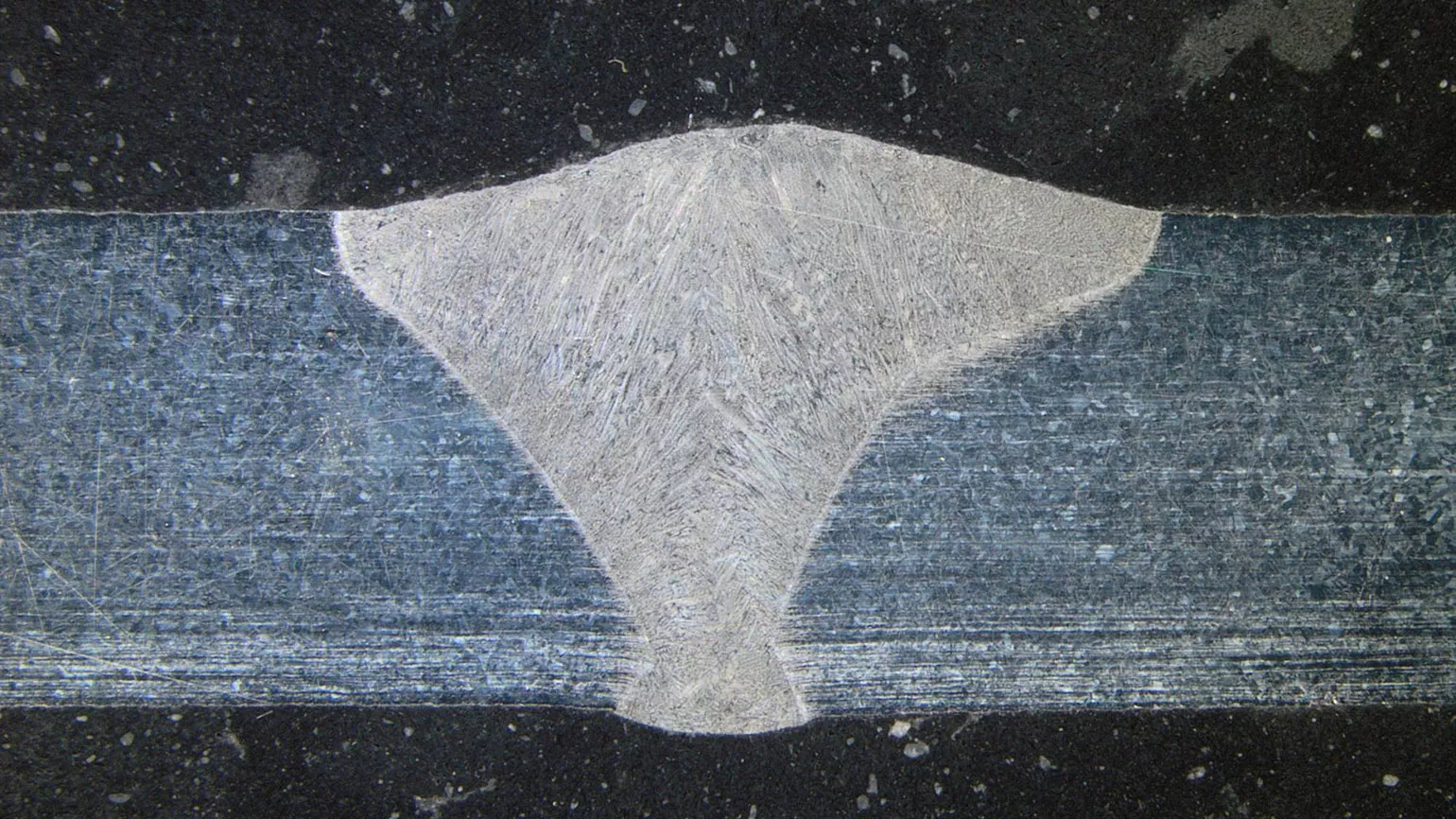 Schliffbild eines ArcTig Anwendungsbeispiels: 6 mm CrNi