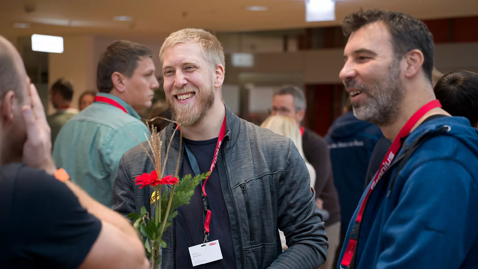 Fronius System Partner beim Netzwerken am Event