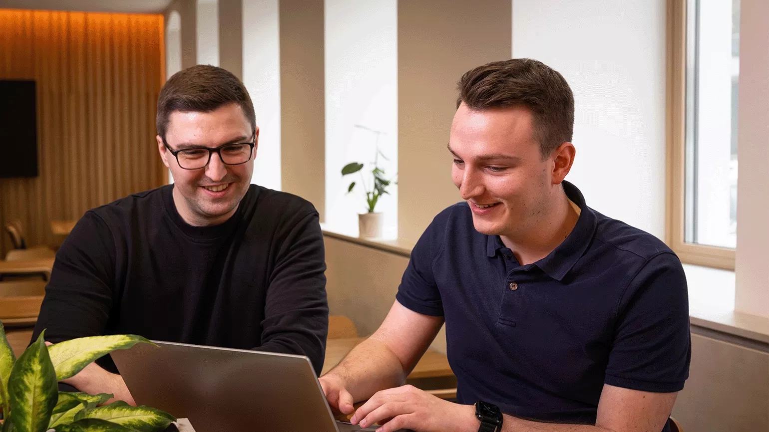 Fronius Mitarbeiter Alex und Gerd