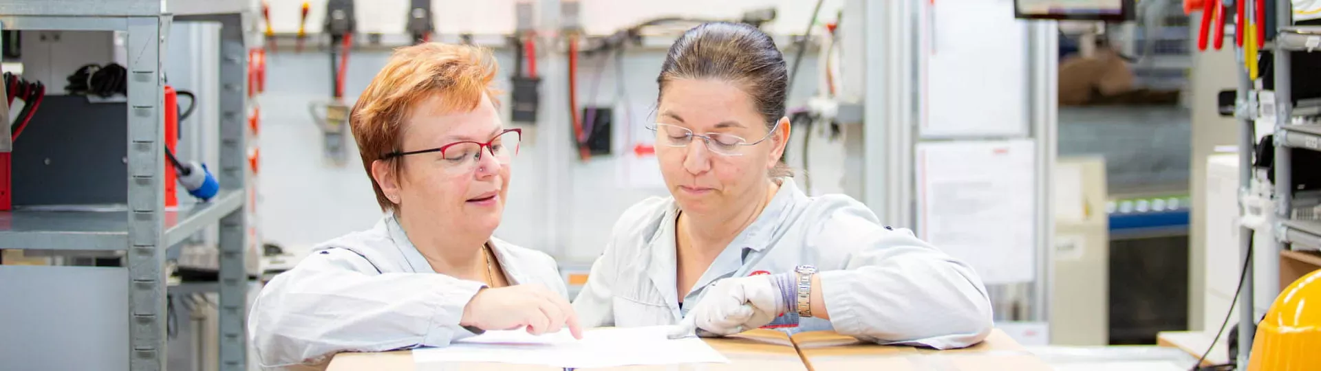 Schichtleiterin Assembly Perfect Charging