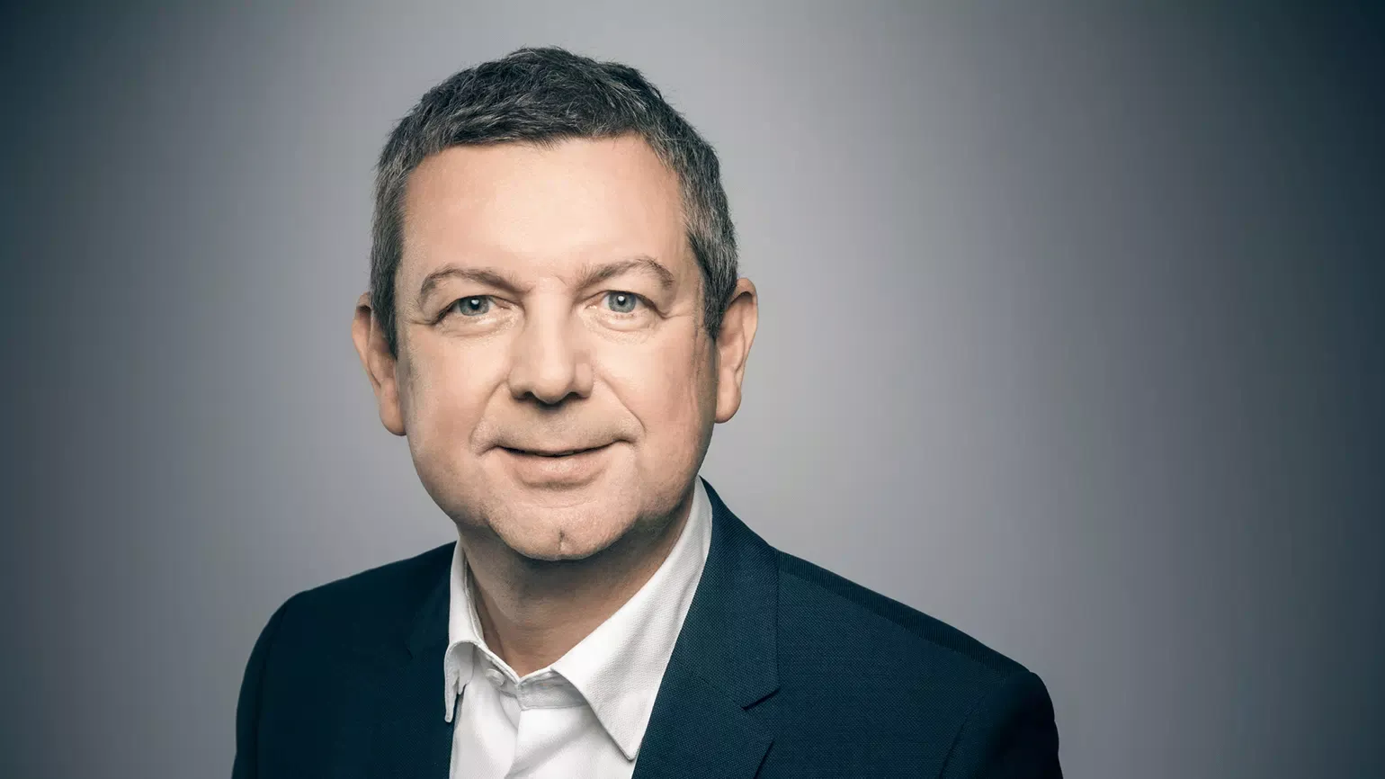 Volker Lenzeder