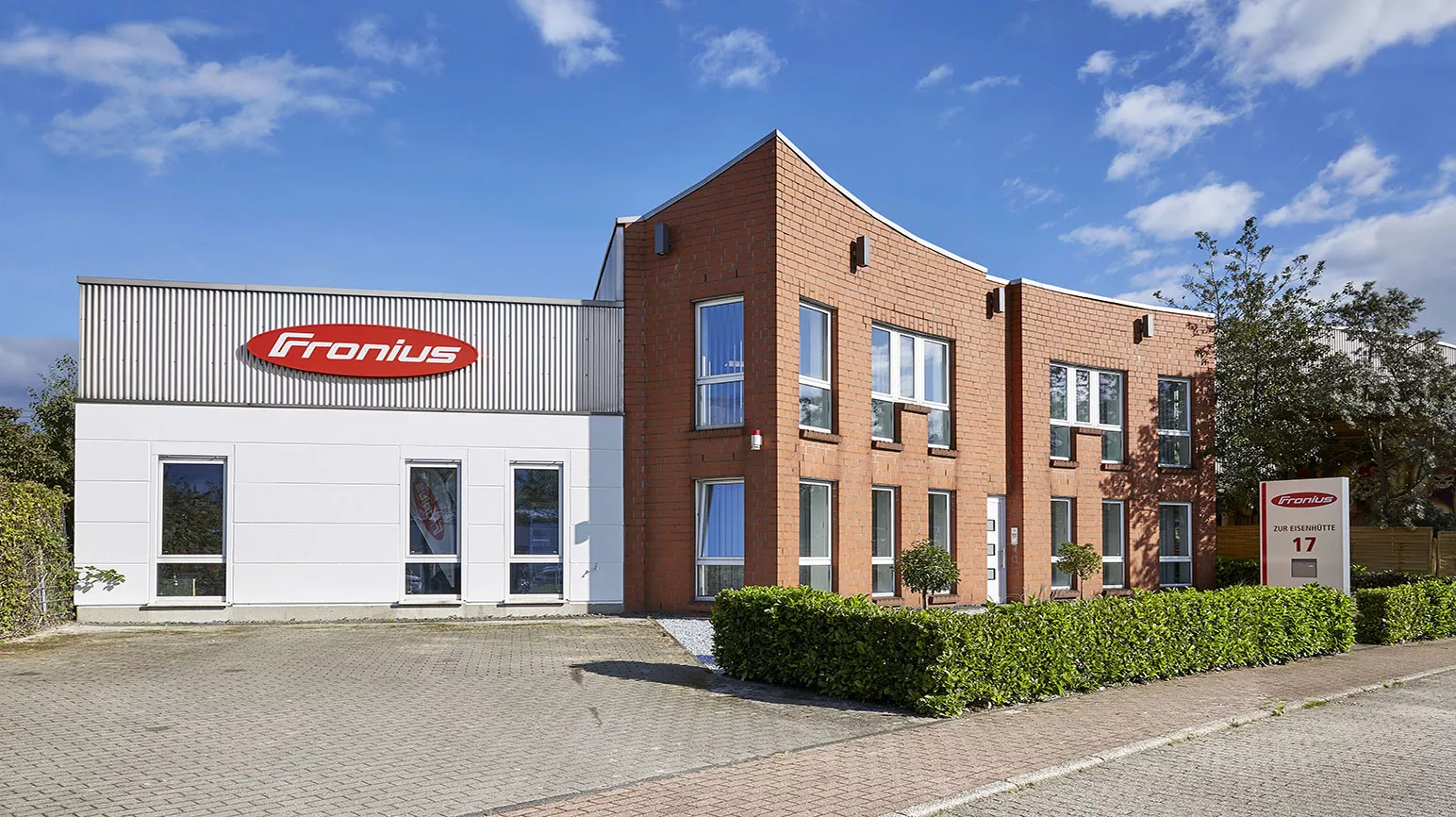 Vorderseite vom neuen Gebäude in Oberhausen