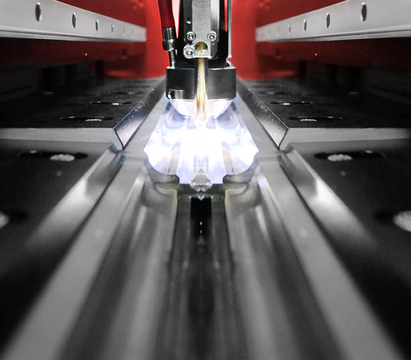 Genaral Teaser Longitudinal Welding