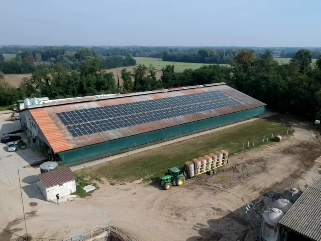 inverter fronius symo installati a parete