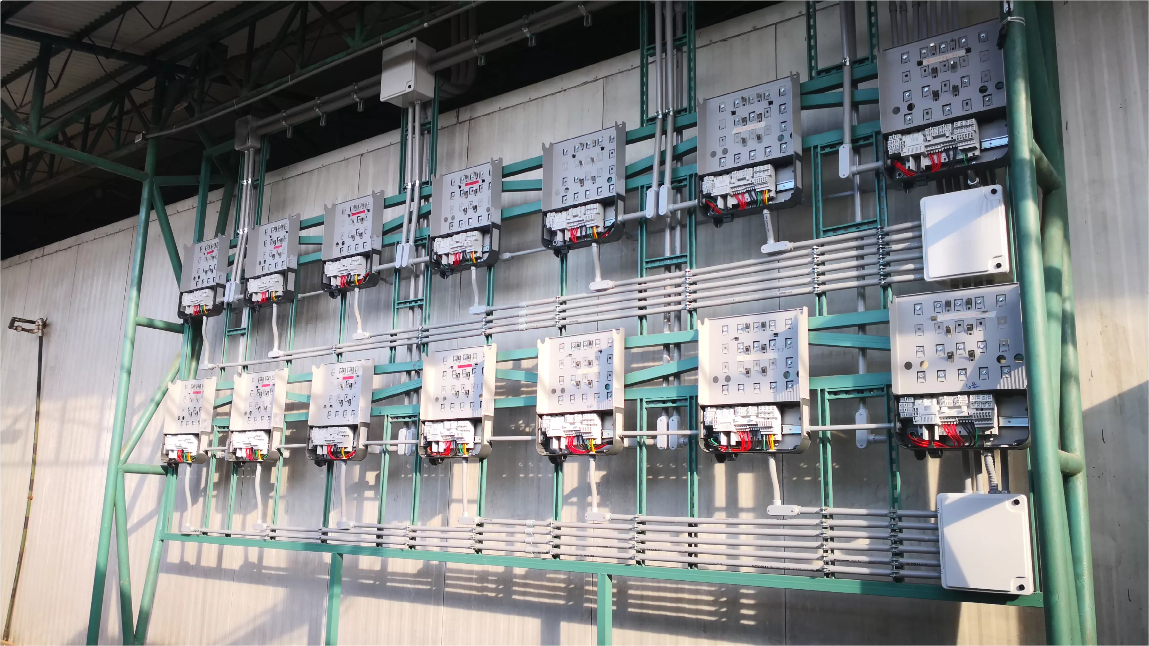 Referencia Grupo Acón