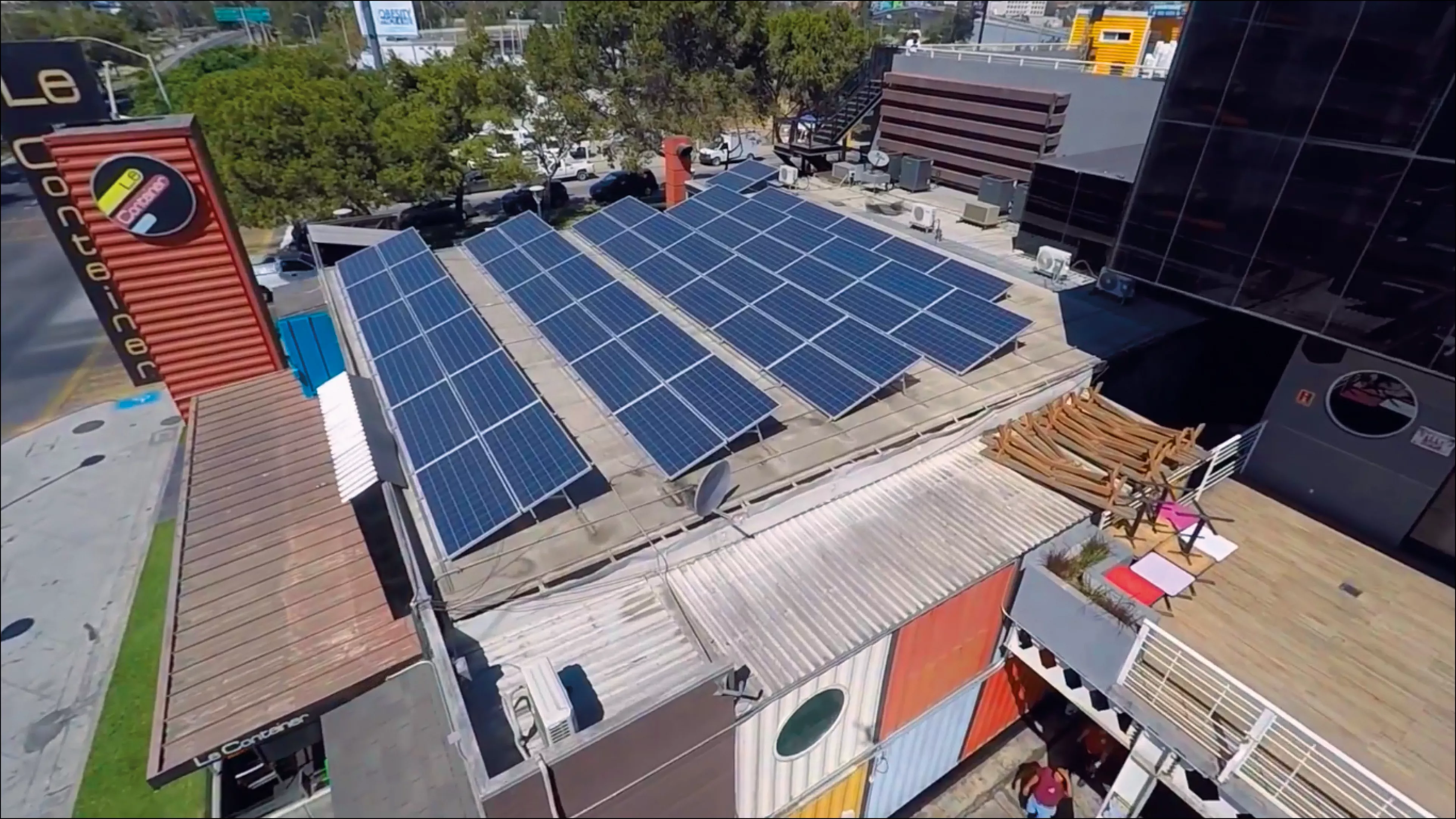 Referencia Le Container