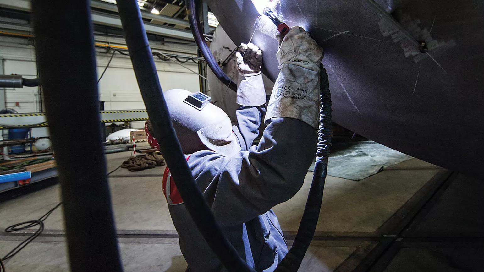Welding in predicament