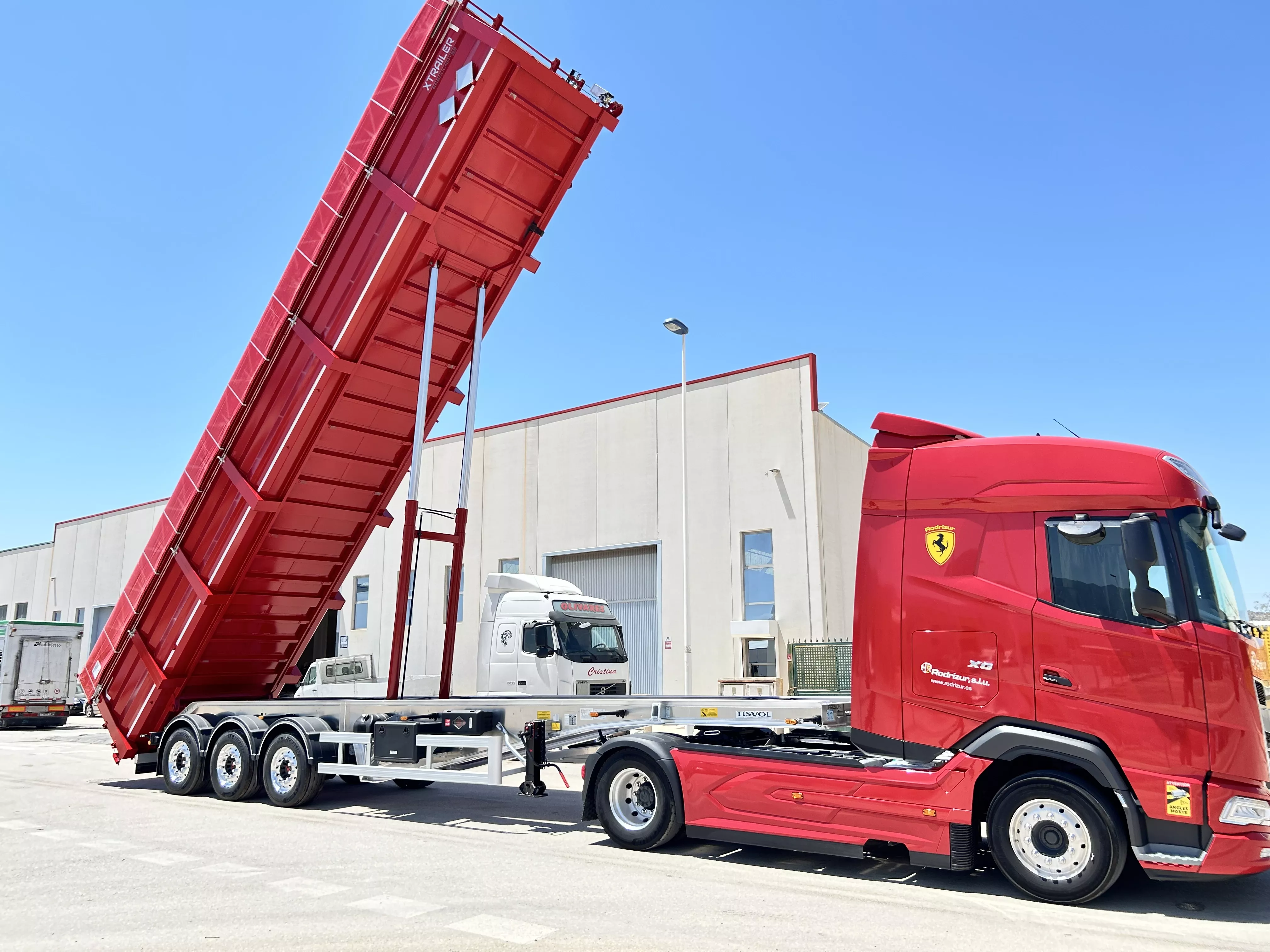 En xtrail se utilizan productos de Fronius