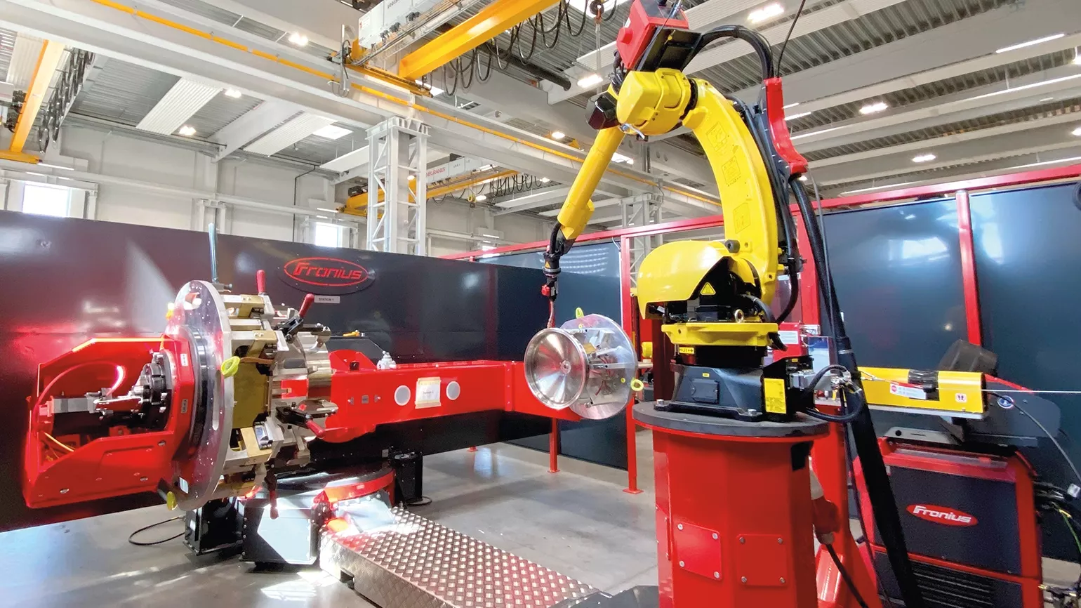 Intelligentes Roboterschweißen von Fronius