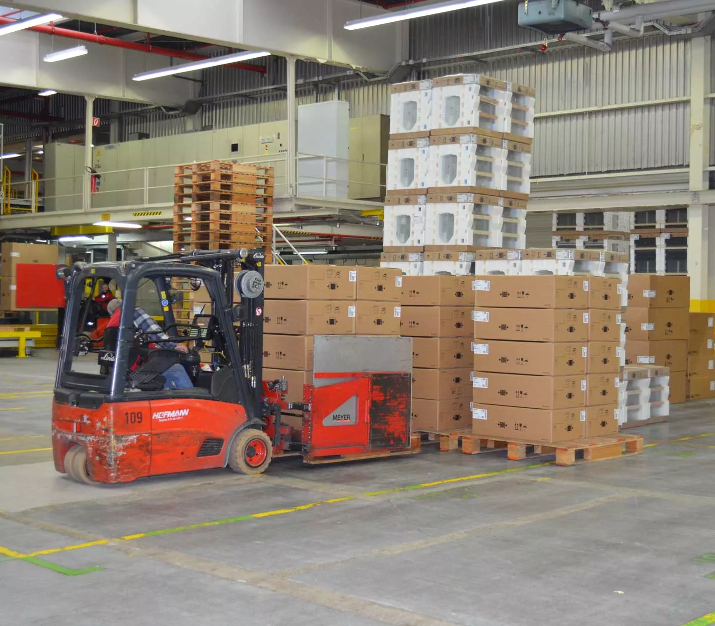 Flurförderzeug von Neff GmbH in Bretten