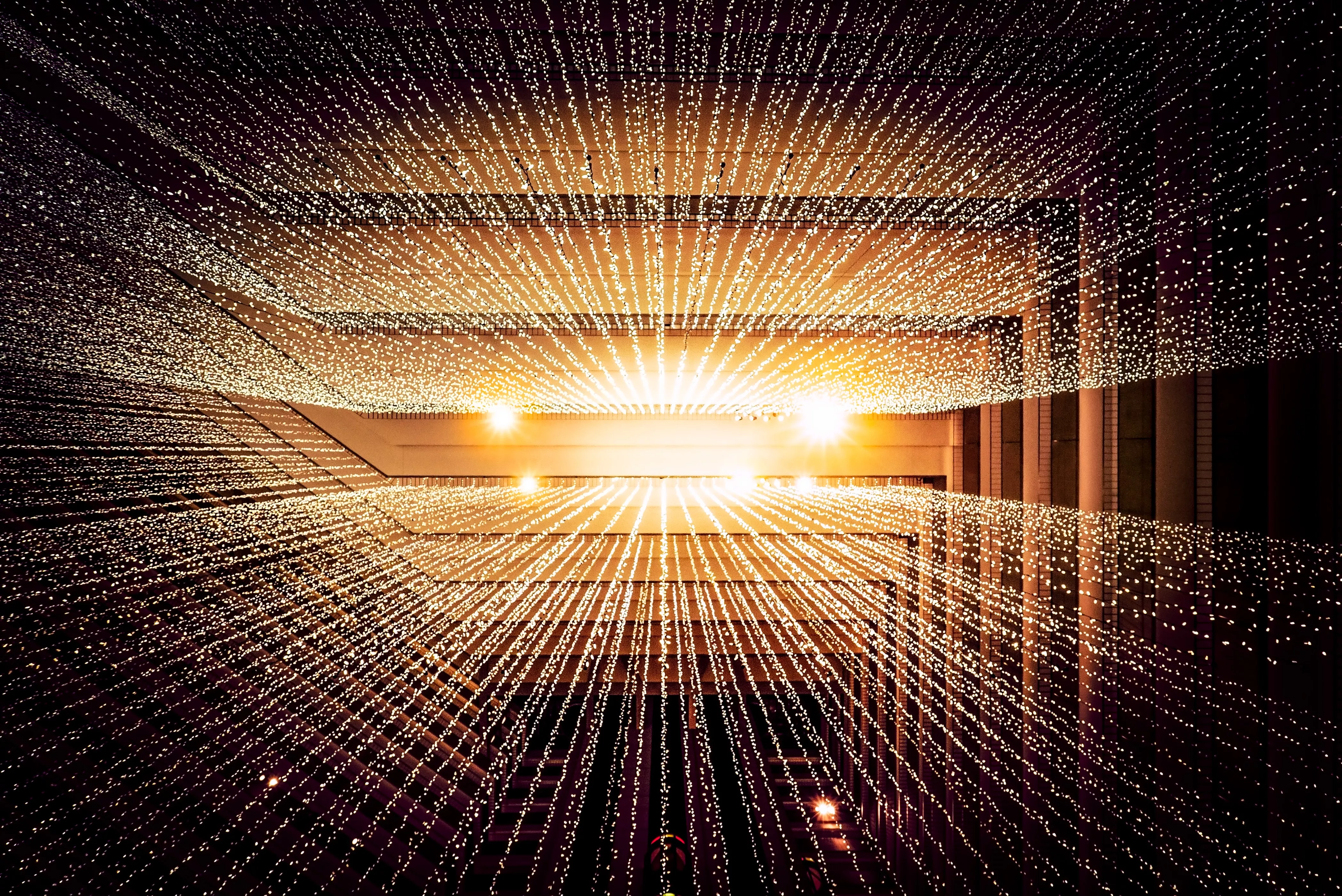 Electric light cascade by Joshua Sortino on unsplash