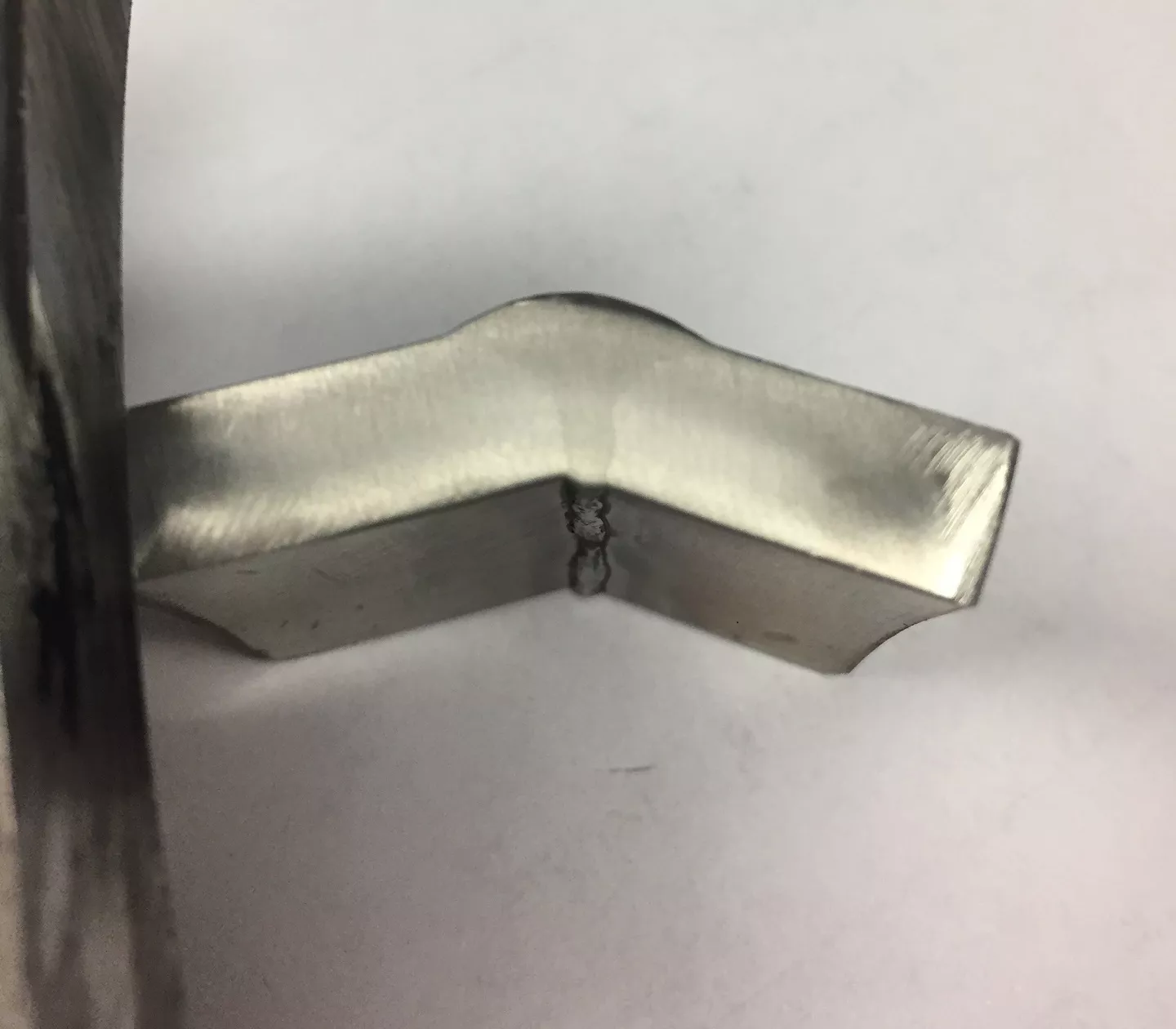 Stainless steel weld with TPS/i. Stainless steel weld with TPS/i, Fronius USA