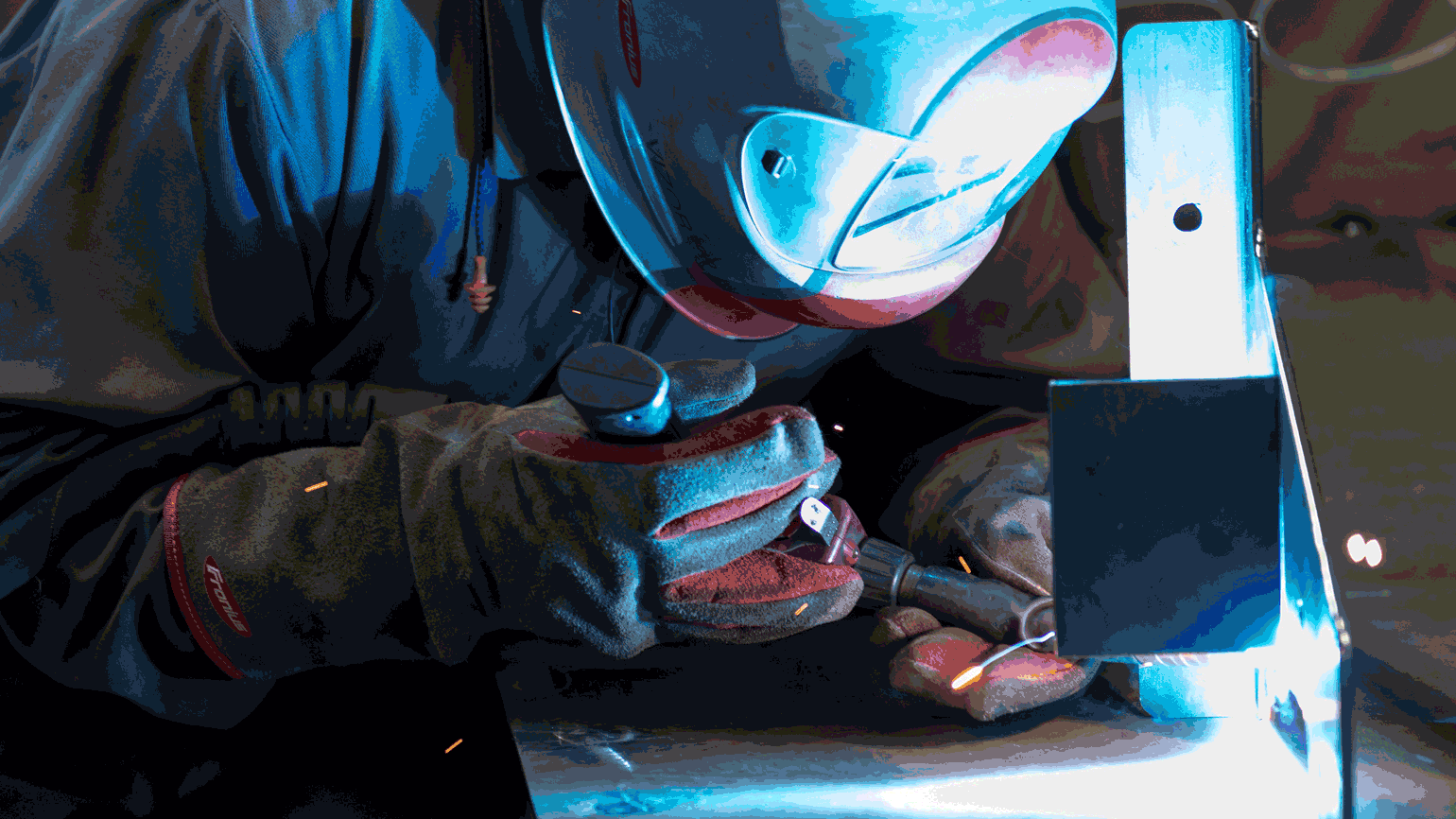 Moser AG Dump trucks for tough construction site conditions