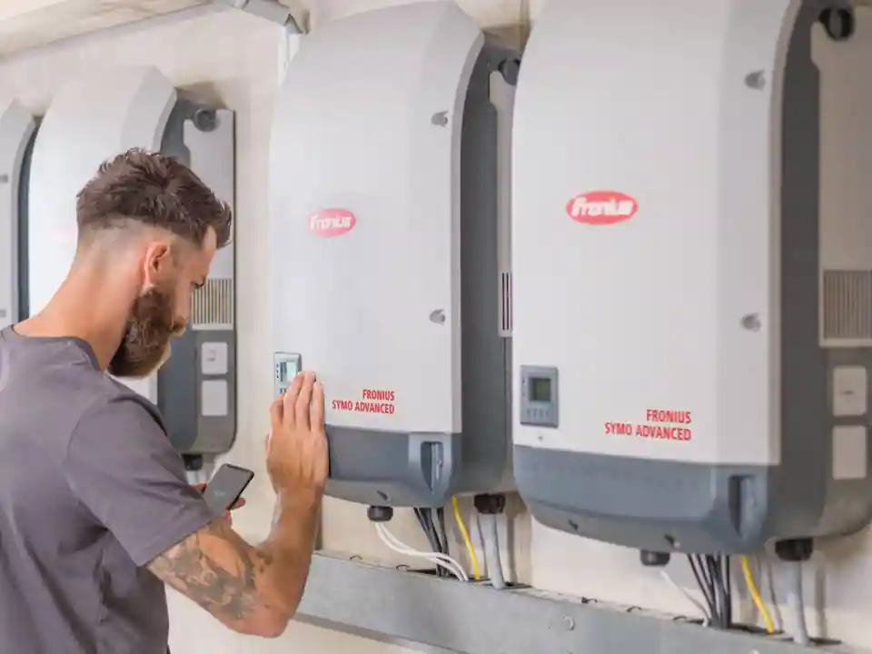 100% renewables for your customers - Fronius Solar Energy